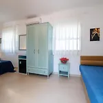 A Mare מלון פסקיצ'י