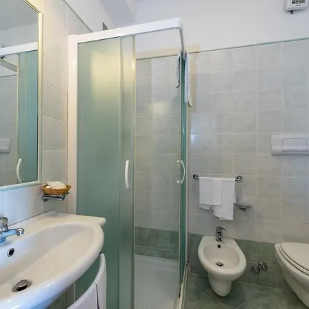 فندق A Mare بيسْكيتْشّي