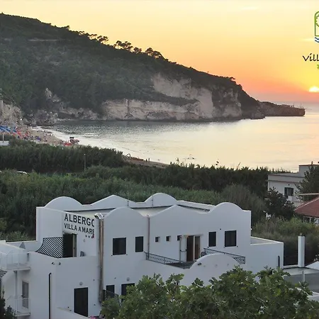 A Mare 3* بيسْكيتْشّي